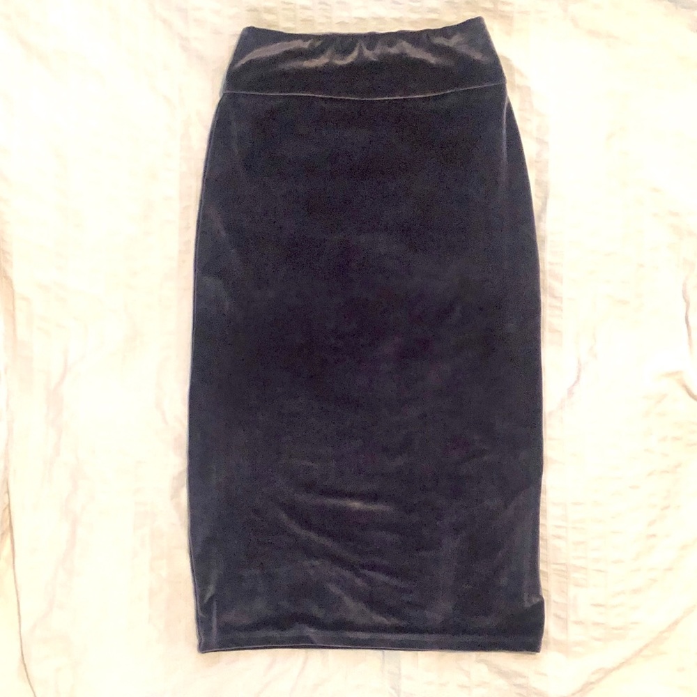 Wilfred velvet pencil skirt